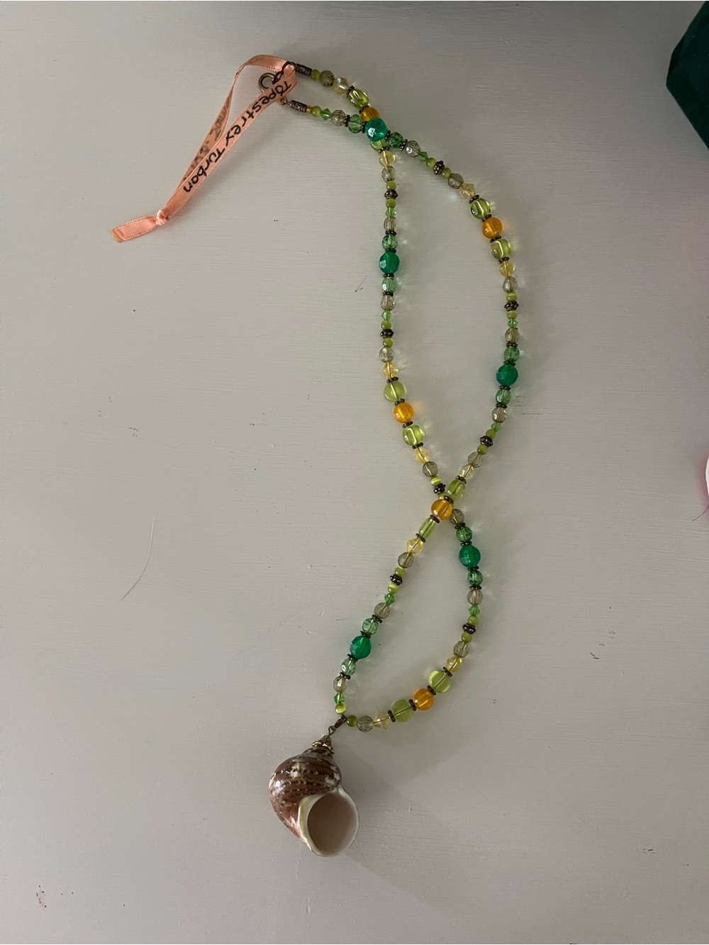 Hand-beaded Shell Pendant Necklace - Green & Gold
